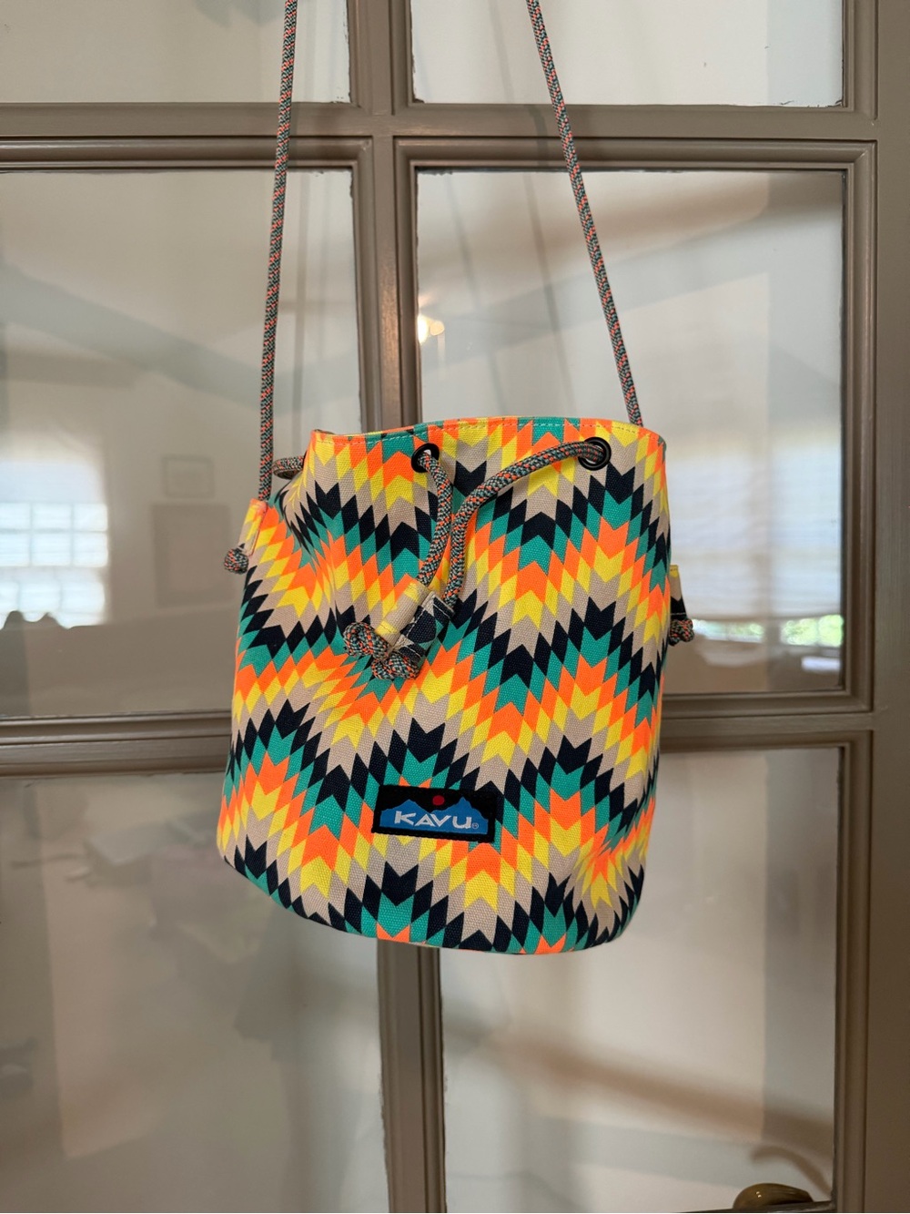 Kavu Neon Orange Chevron Rope Tote